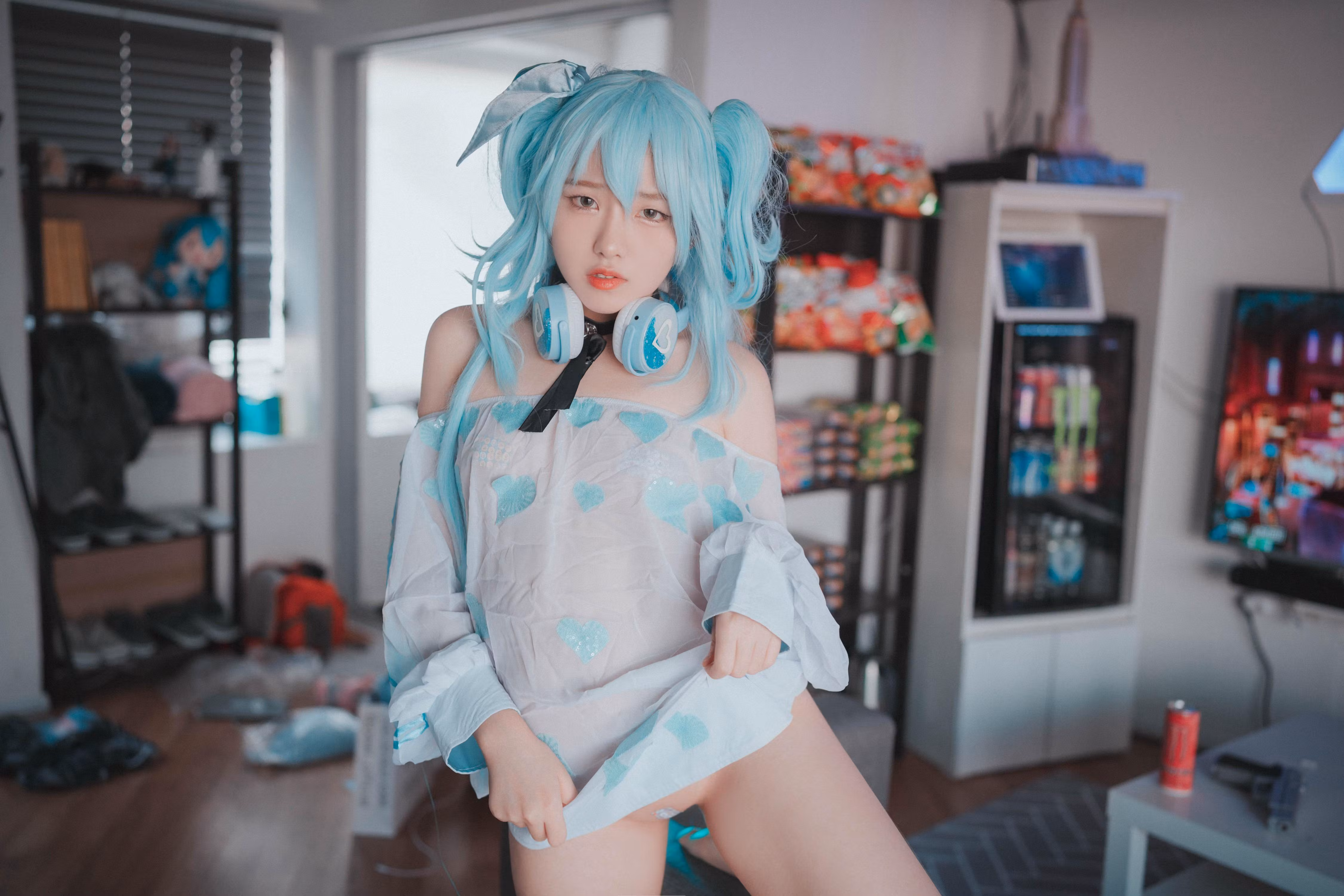 Girls Frontline character cosplay photo set