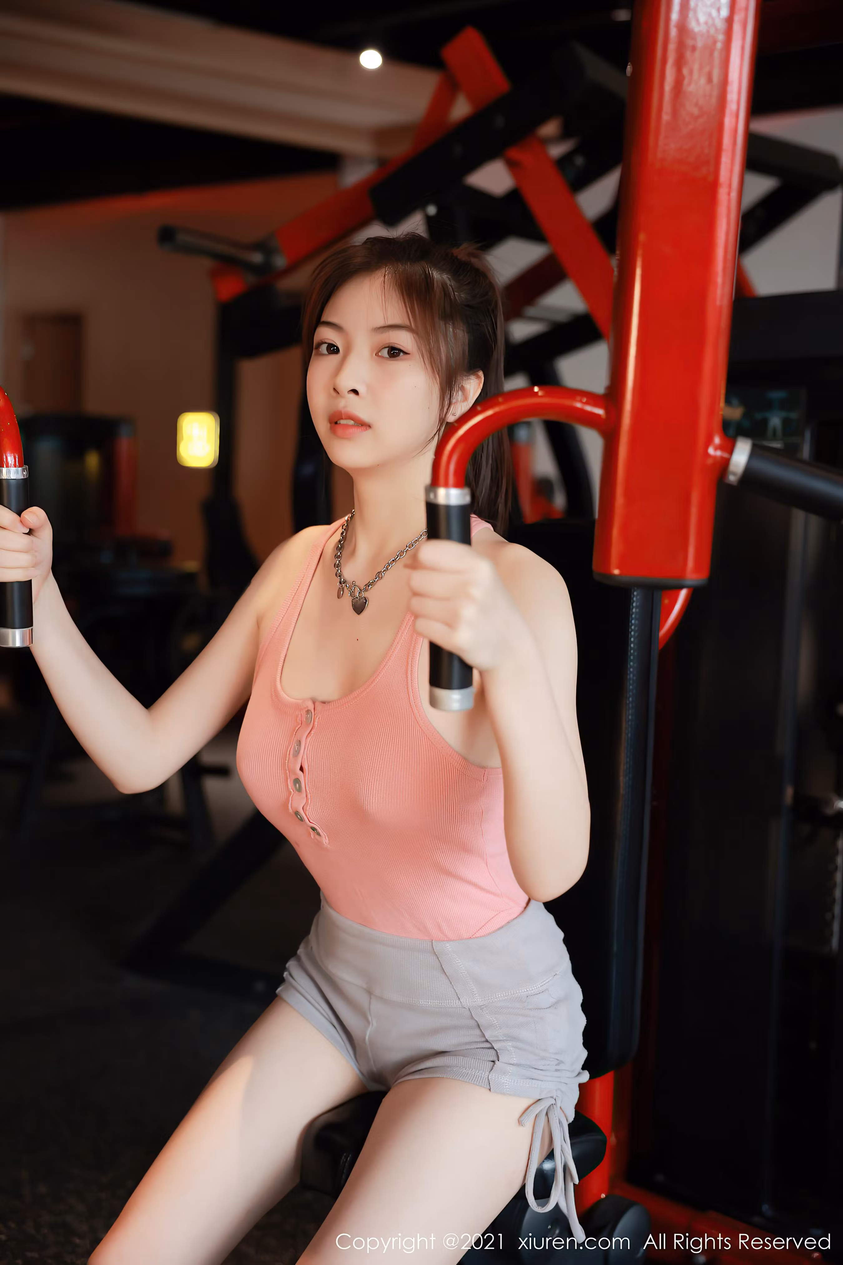 明日花桃桃秀人网NO.3475高清特写