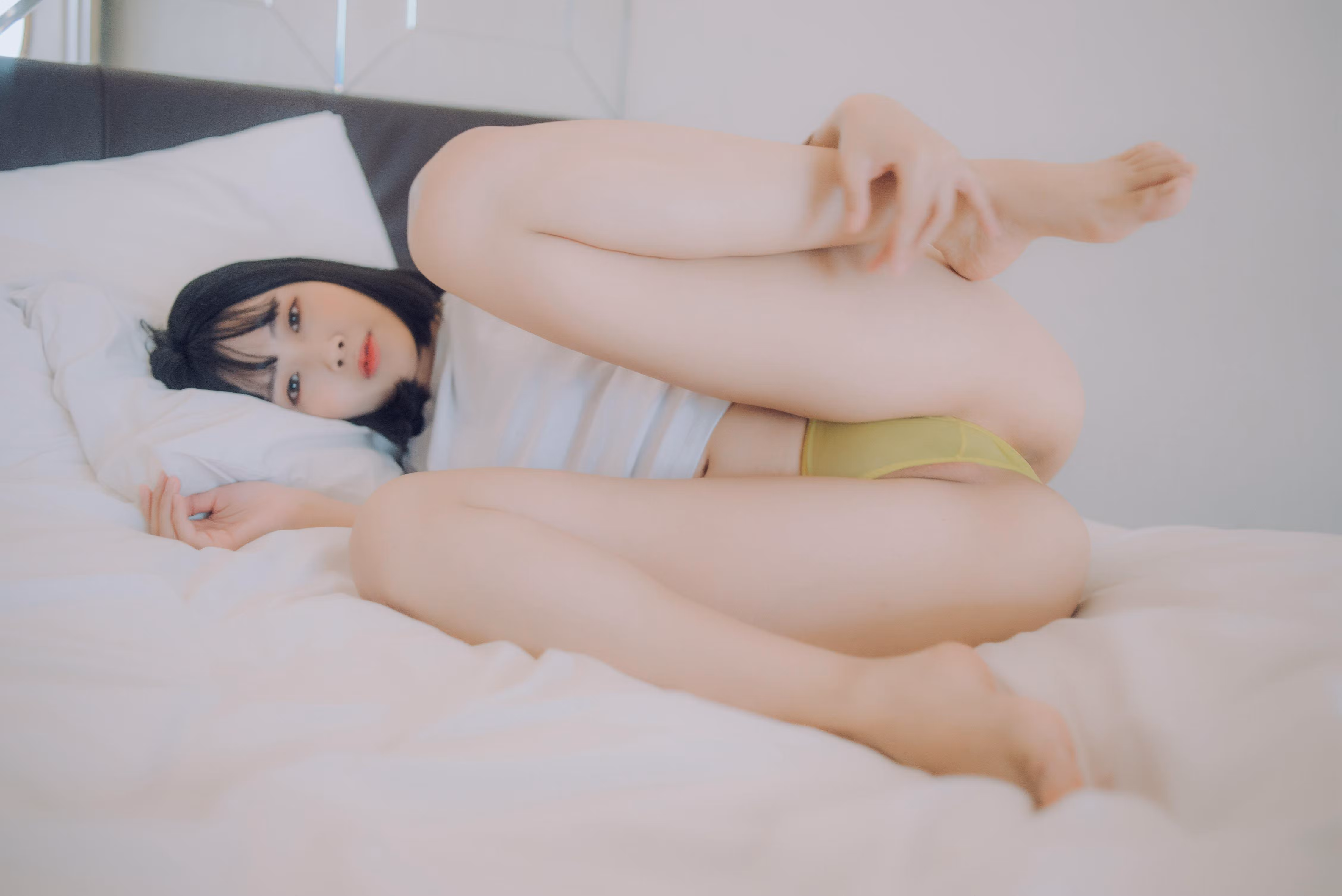 Leechu close up portrait natural style